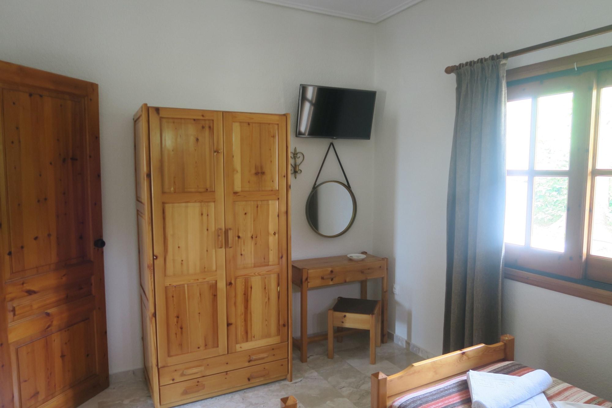 פלטניאס Maria Suites מראה חיצוני תמונה