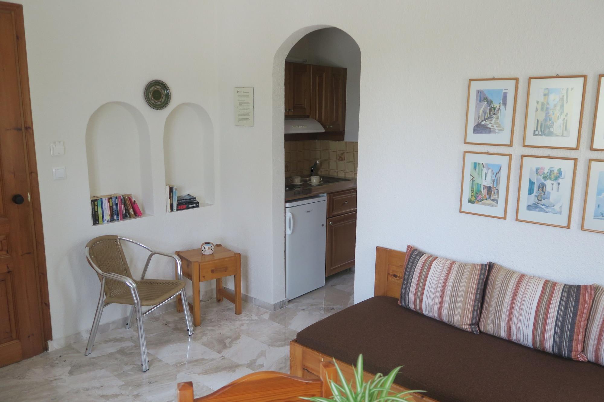 פלטניאס Maria Suites מראה חיצוני תמונה
