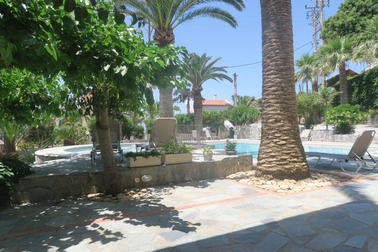 פלטניאס Maria Suites מראה חיצוני תמונה