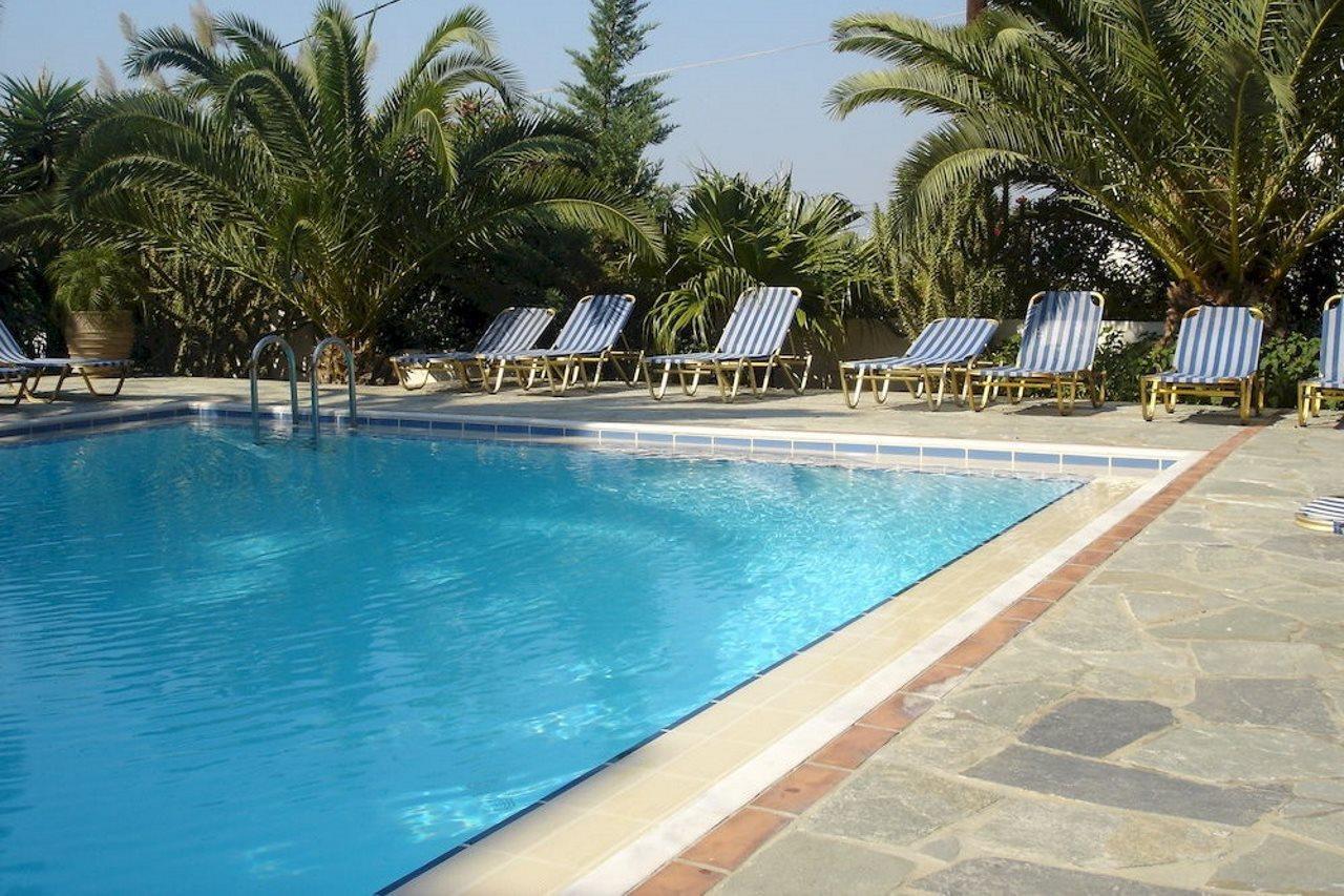 פלטניאס Maria Suites מראה חיצוני תמונה