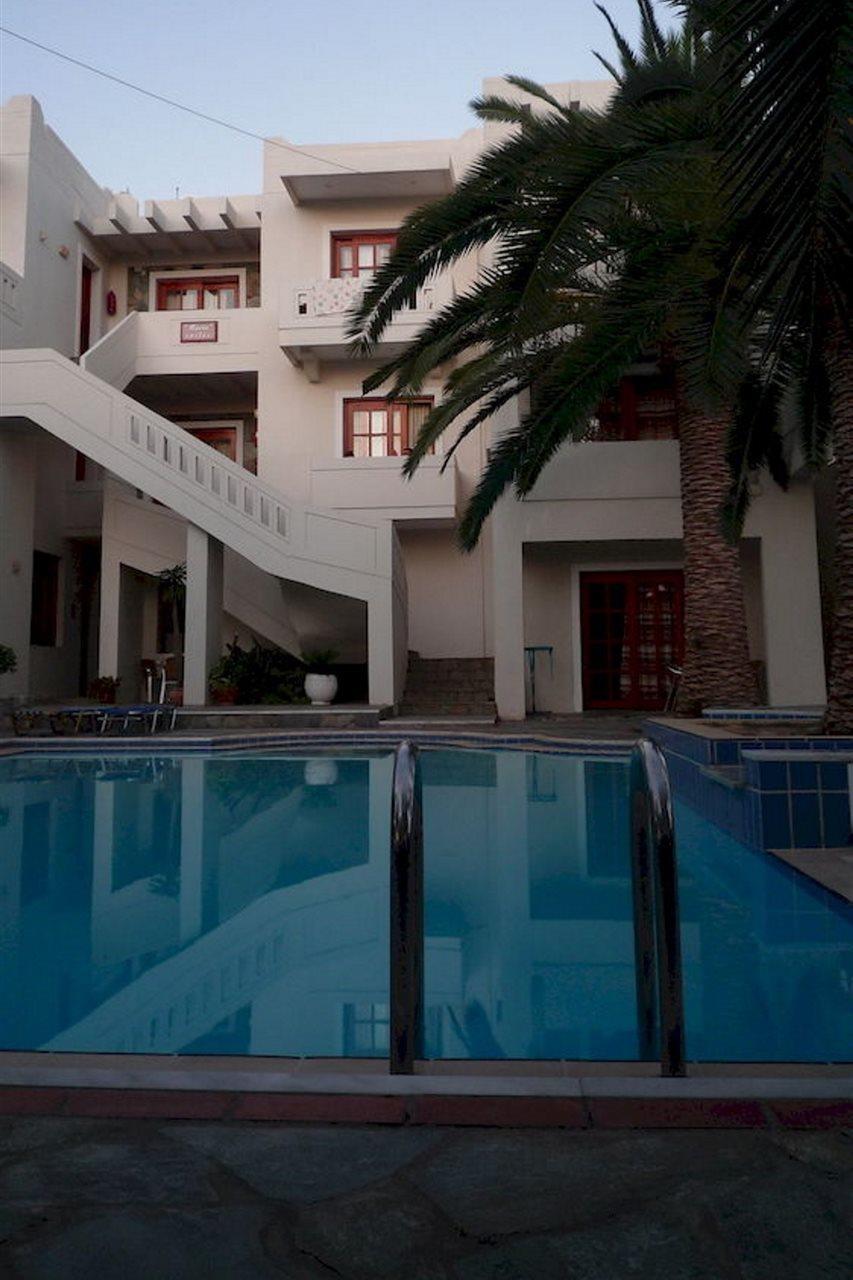 פלטניאס Maria Suites מראה חיצוני תמונה