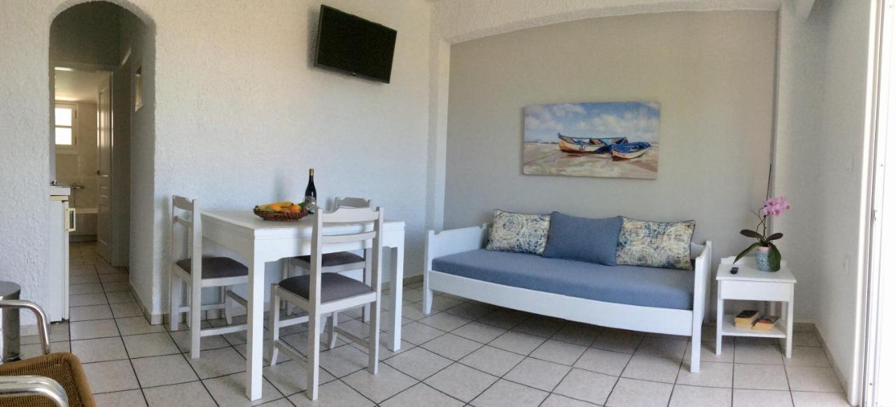 פלטניאס Maria Suites מראה חיצוני תמונה