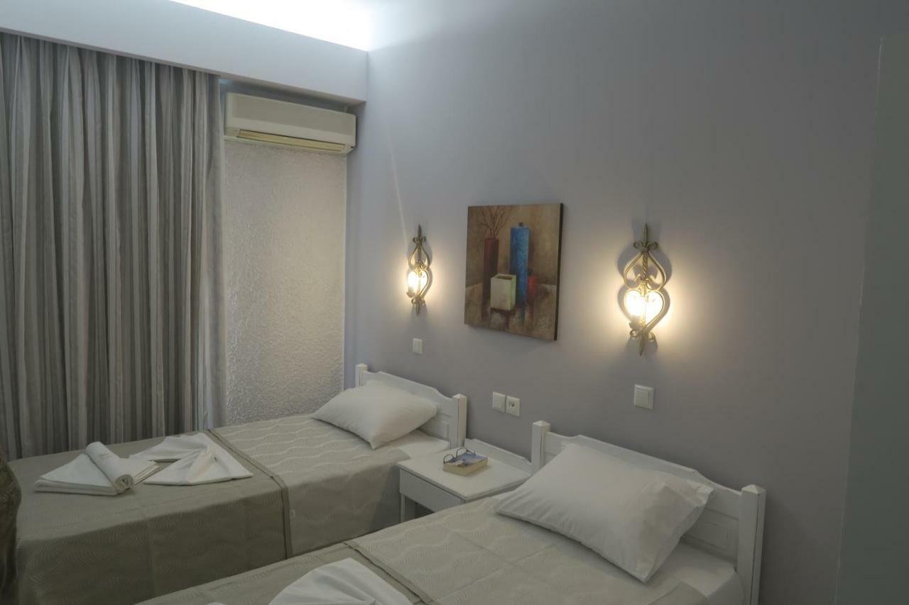 פלטניאס Maria Suites מראה חיצוני תמונה